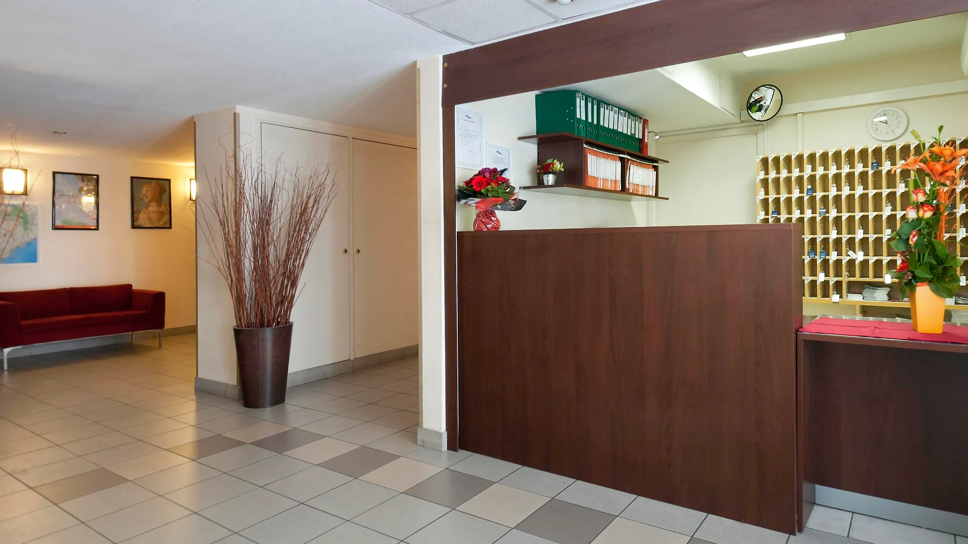 Aparthotel Adagio Access Nice Magnan 2*,